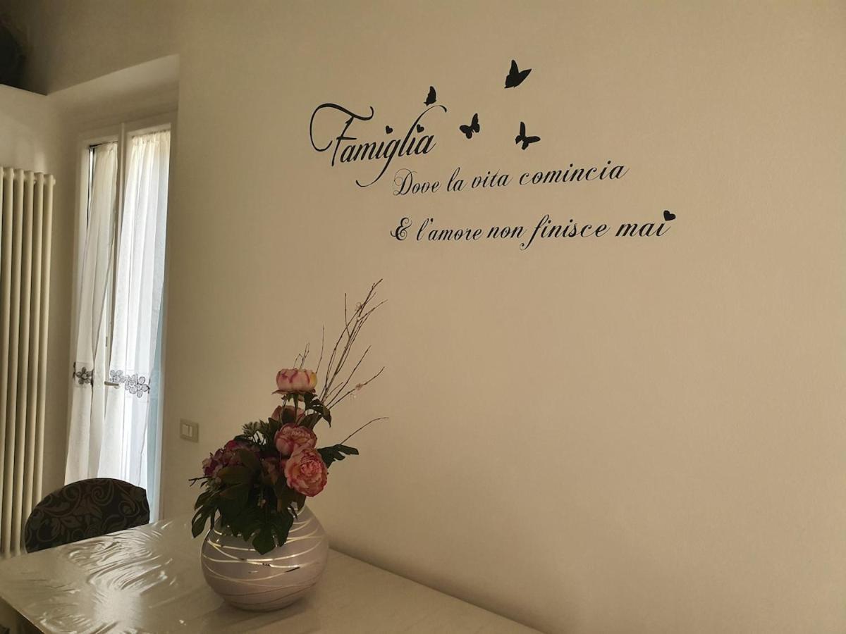 Incantevole Vacanza In Versilia 维亚雷焦 外观 照片